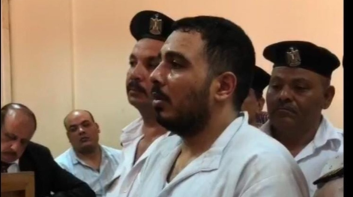 بسبب نجله الوحيد.. محامي أسرة 